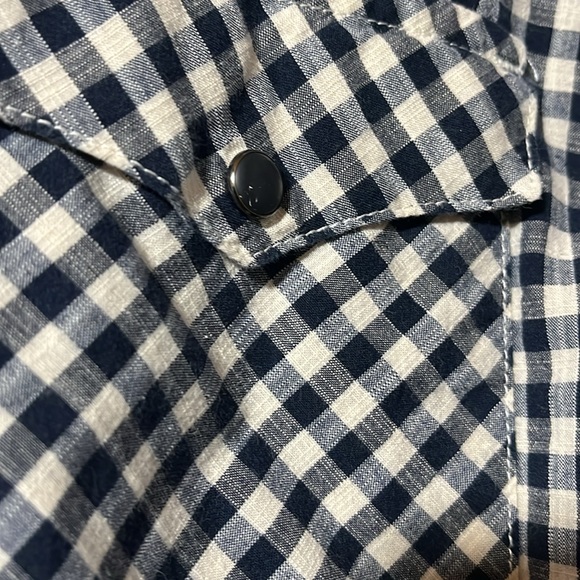 American Eagle button down - Picture 3 of 5
